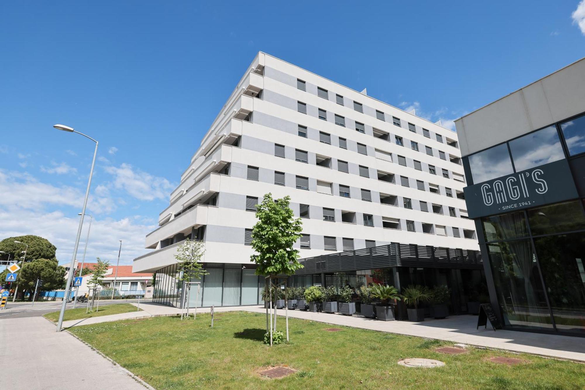 Yvonne Appartement Zadar Buitenkant foto